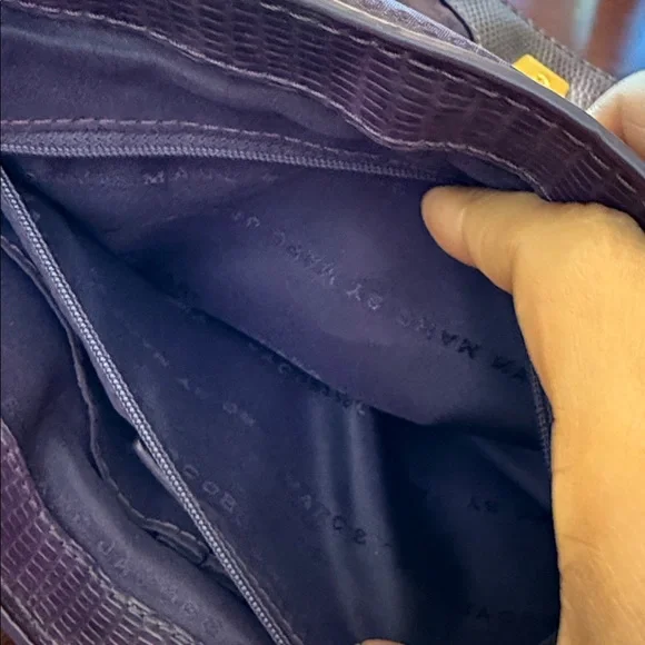 Marc By Marc Jacobs Lizard Embossed Color Purple Shoulder bag/ Crossbody Bag - Picture 10 of 17